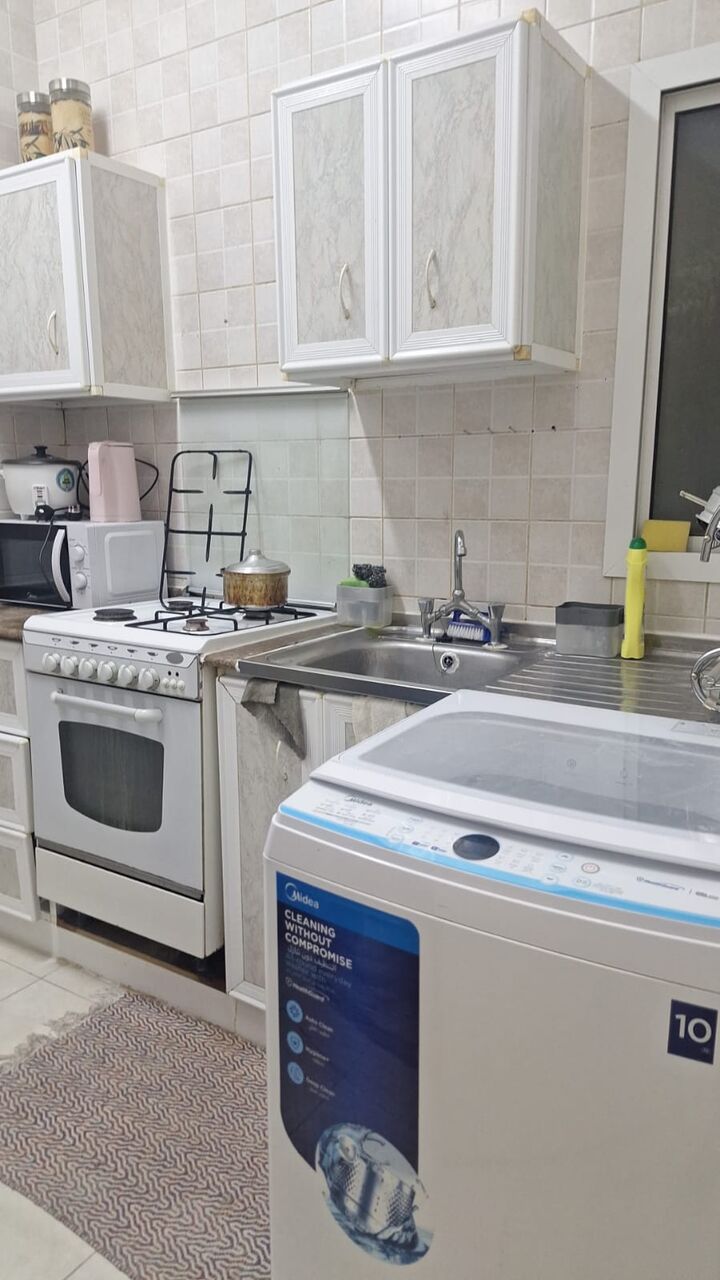 Gudaibiya, Rooms for Rent, BHD 65/month,  Partition Room For Rent -Ladies Only- FREE EWA