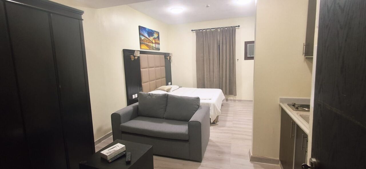 Jubail, Apartments, Flats, Houses & Villas, SAR 2300/month,  Furnished,  20 Sq. Meter,  Furnished Studio Apartment With All Services Included: Water, Electricity, Maintenance, Gy