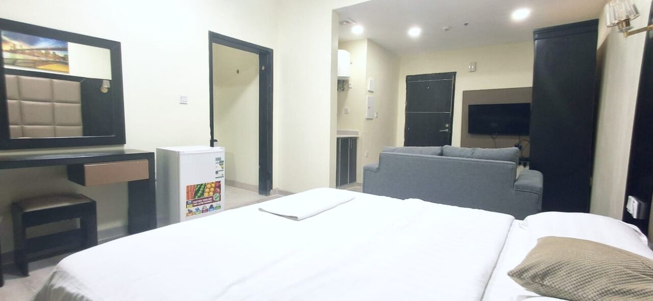 Jubail, Apartments, Flats, Houses & Villas, SAR 2300/month,  Furnished,  20 Sq. Meter,  Furnished Studio Apartment With All Services Included: Water, Electricity, Maintenance, Gy