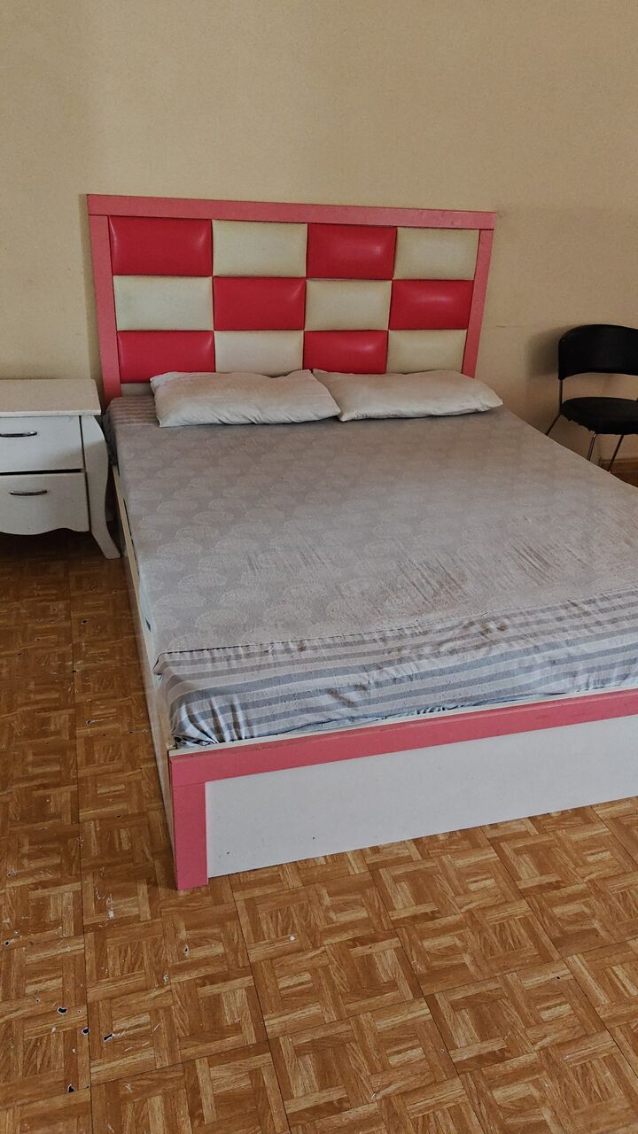 Al Malaz, Furniture, SAR 450,  🛏️ FOR SALE – Double King Size Bed With Medicated Hard Mattress 🛏️