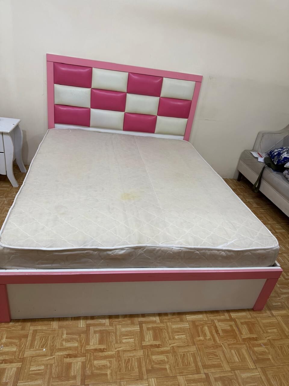 Al Malaz, Household Items, SAR 550,  🛏️ **FOR SALE – Double King Size Bed With Orthopedic Hard Mattress** 🛏️