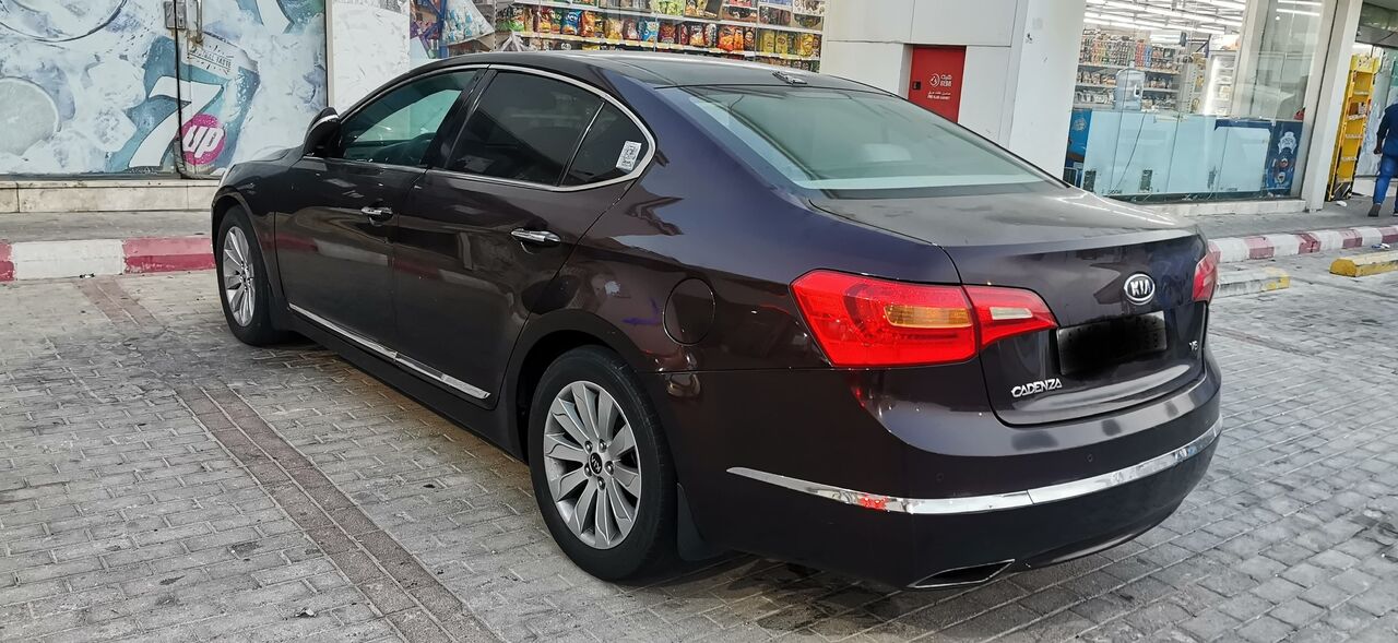 Jubail, Vehicles, Cars & Trucks , SAR 20000,  Kia Cadenza,  2011,  Automatic,  425000 KM,   Fully  Full Option Car For Sell