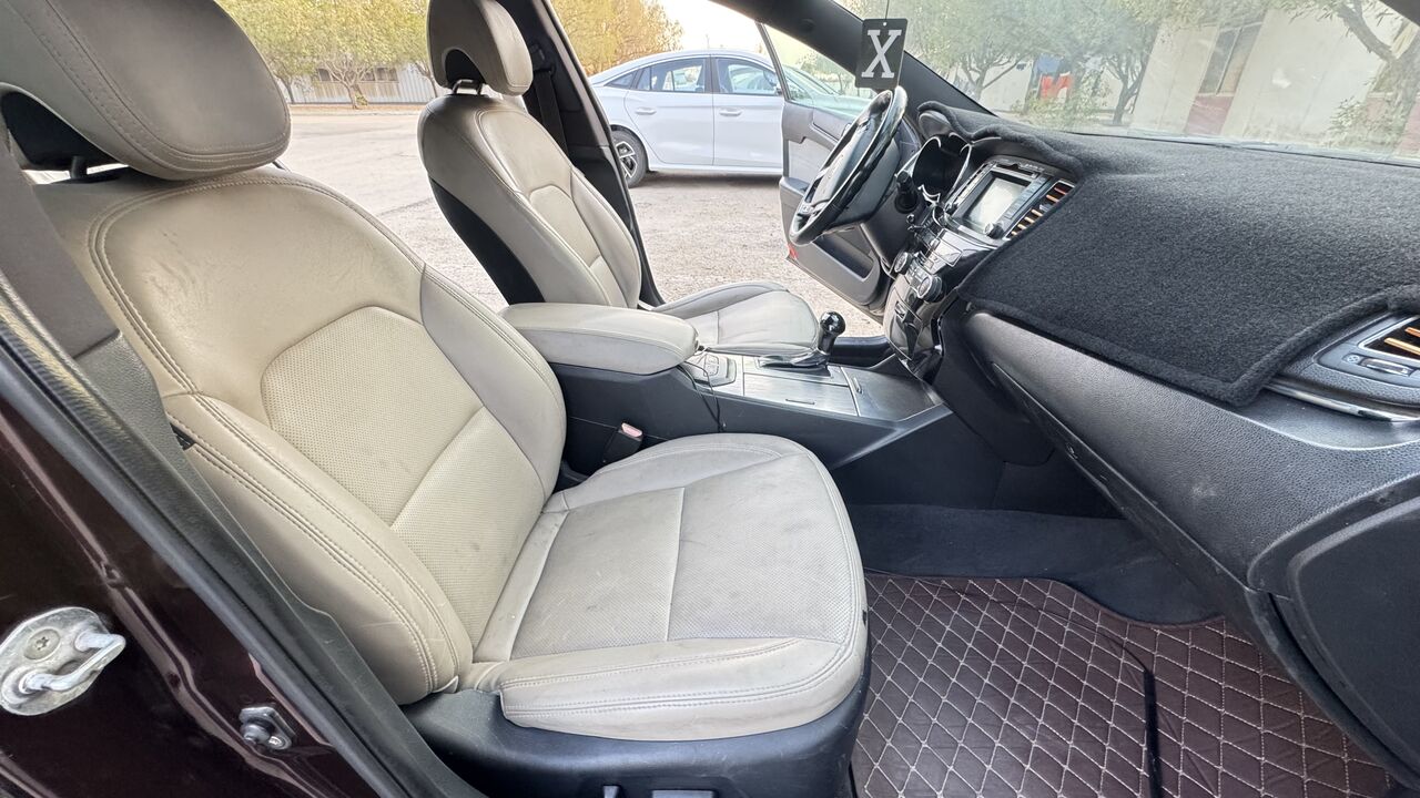 Jubail, Vehicles, Cars & Trucks , SAR 20000,  Kia Cadenza,  2011,  Automatic,  425000 KM,   Fully  Full Option Car For Sell