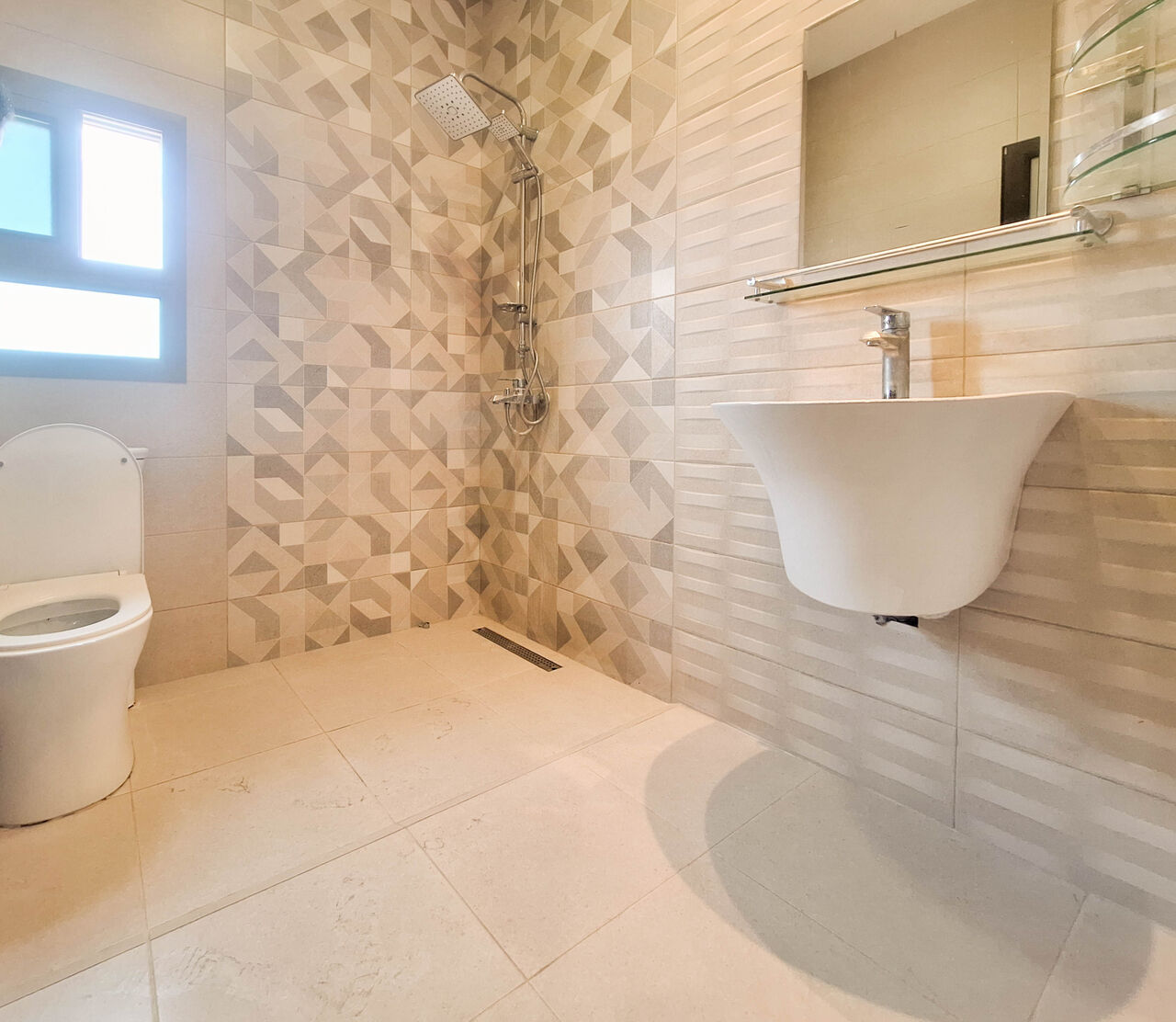Jidhafs, Apartments, Flats, Houses & Villas, BHD 200/month,  1 BR,  For Rent A Semi Furnished Apartment In Jeblat Hebshi Area Close To Al Rawabi School And Is