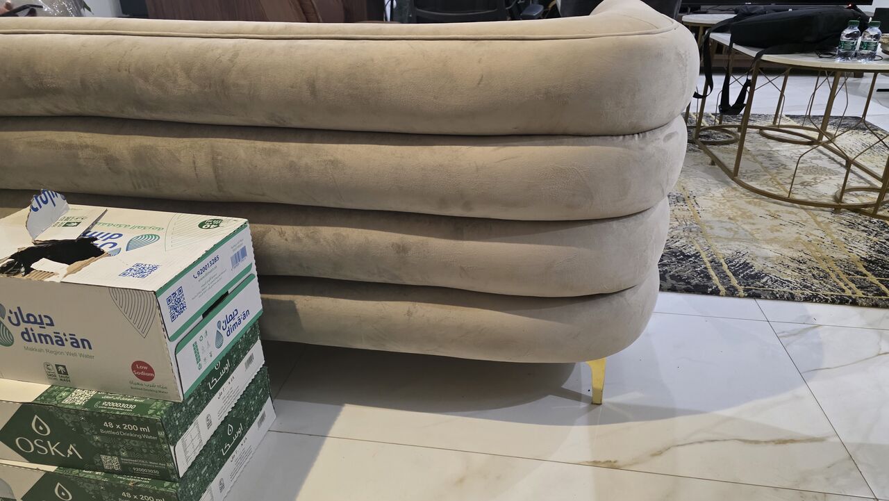 Riyadh, Furniture, SAR 1800,  8 Seater Sofa Set For Selling