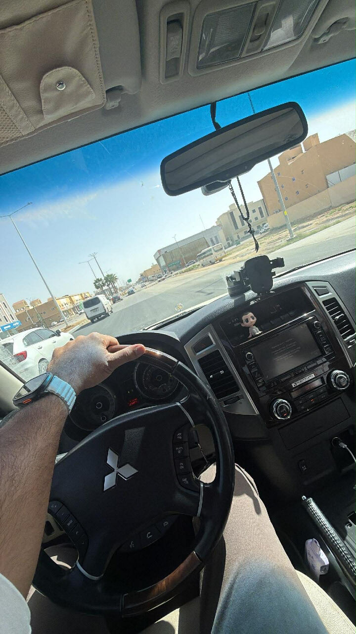 Riyadh, Vehicle Lease Transfer, SAR 15000,  🚙 For Sale: 2023 Mitsubishi Pajero Sport – Full Option