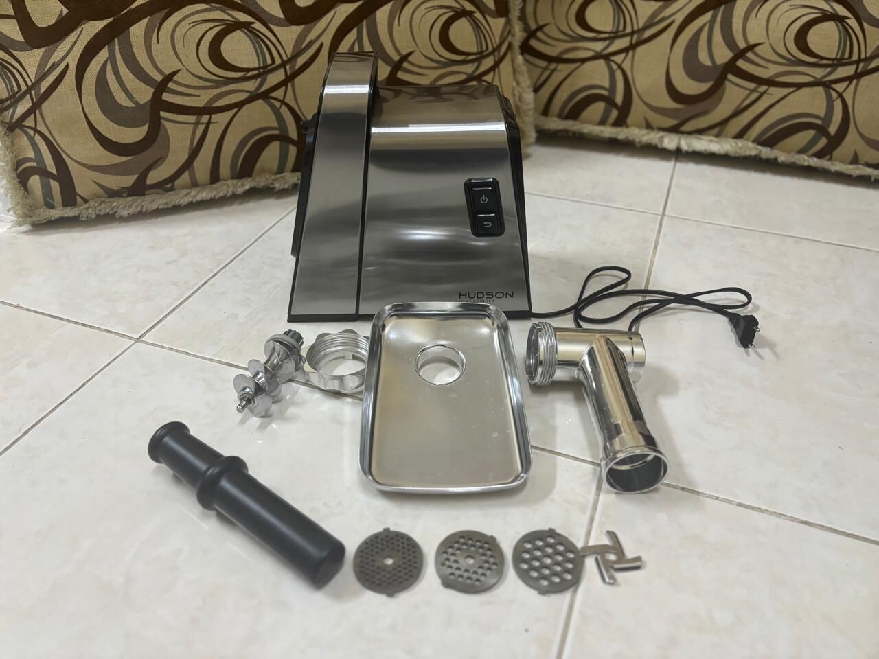 Jubail, Appliances, SAR 130,  Hudson Meat Grinder