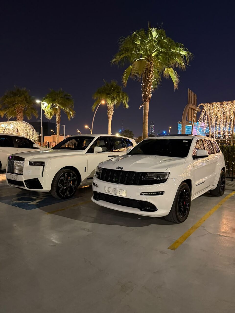 Riyadh, Vehicles, Cars & Trucks , SAR 65000,  Jeep Cherokee SRT MODIFIED 2016,  2013,  Automatic,  221000 KM,  Jeep Grand Cherokee SRT