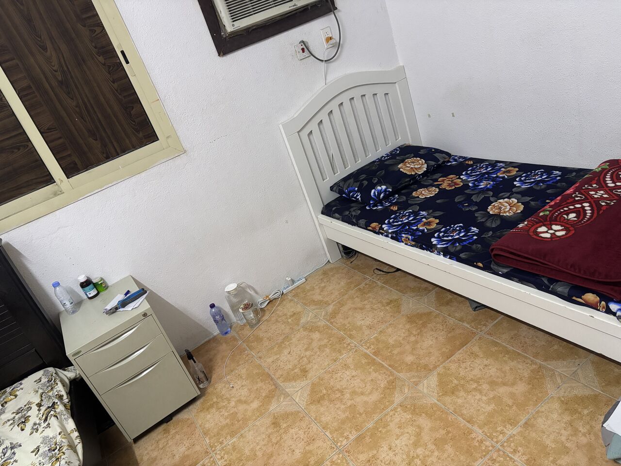 Jubail, Bedspace For Rent, SAR 550/month,  550 SR/ Month For 3 Months Available For Executive ( Pakistani )
