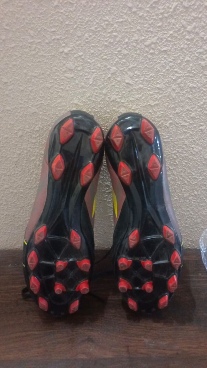 Dammam, Furniture, SAR 115,  Football Shoes In Perfect Condition Used 1 Time Only