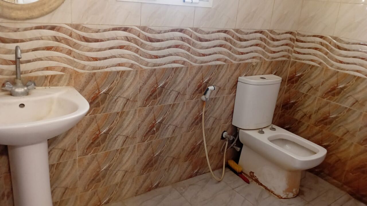 East Riffa, Rooms for Rent, BHD 70/month,  Room Available  For Bachelor (MEN), 70 BD