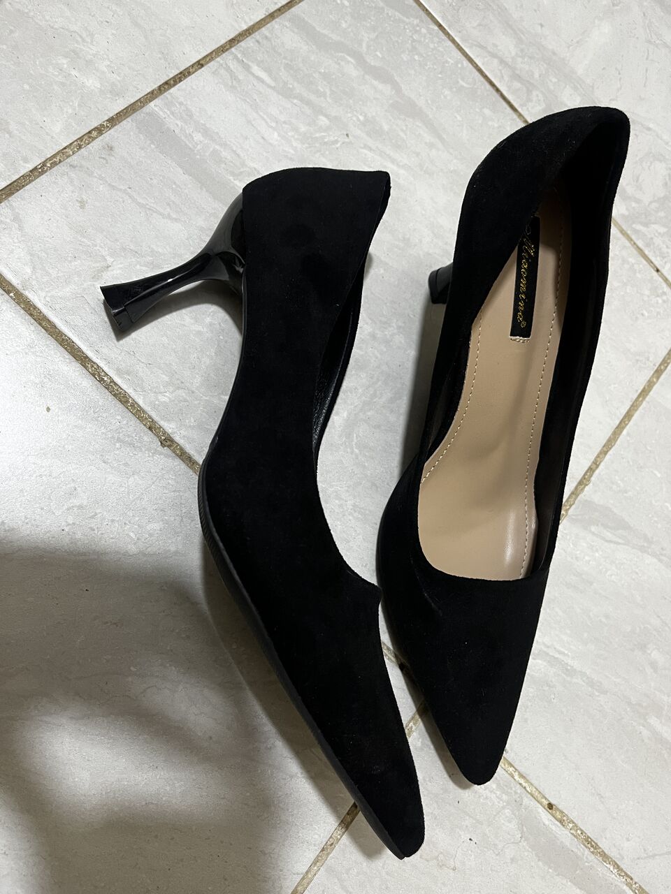 Riyadh, Clothing & Accessories, SAR 100,  BLACK POINTED HEELS