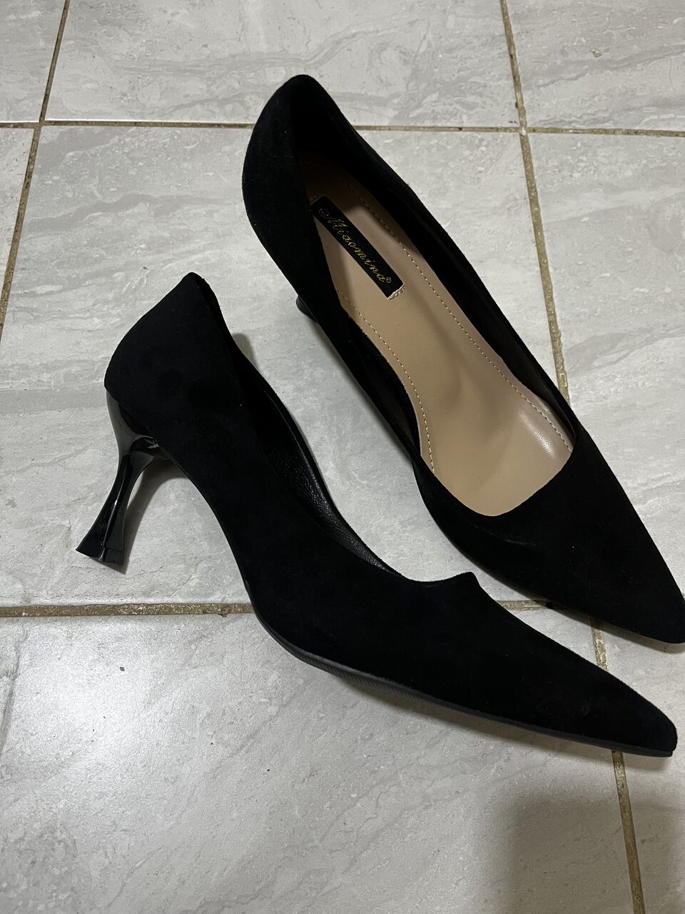 Riyadh, Clothing & Accessories, SAR 100,  BLACK POINTED HEELS