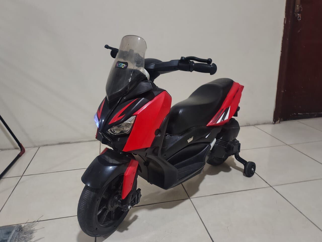 Jubail, Bicycles, SAR 170,  Electric&nbsp;&nbsp;Scooter&nbsp;For Kids. Good&nbsp;&nbsp;Battery&nbsp;Back Up. Heavty Duty,