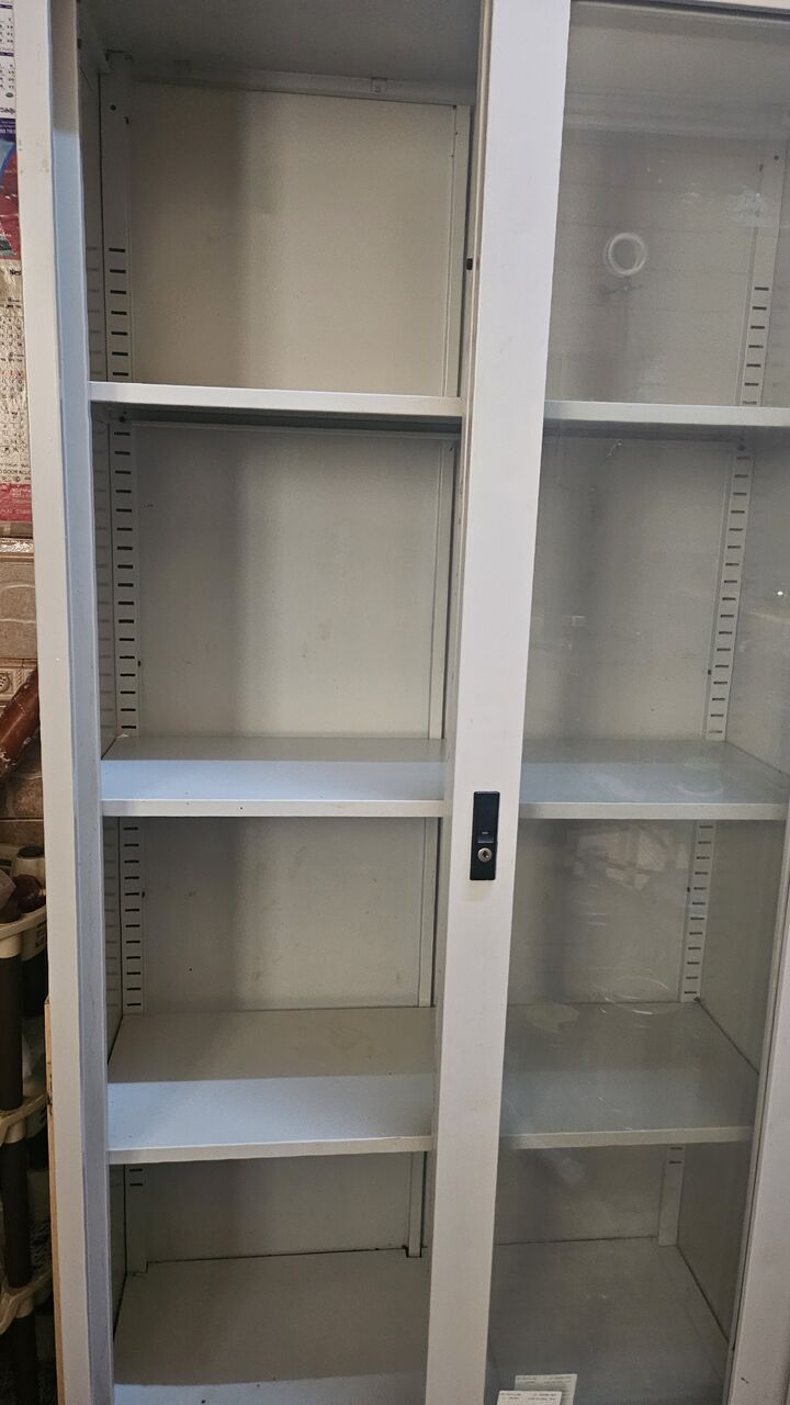 Riyadh, Household Items, SAR 250,  Kitchen Storage Or Books Self