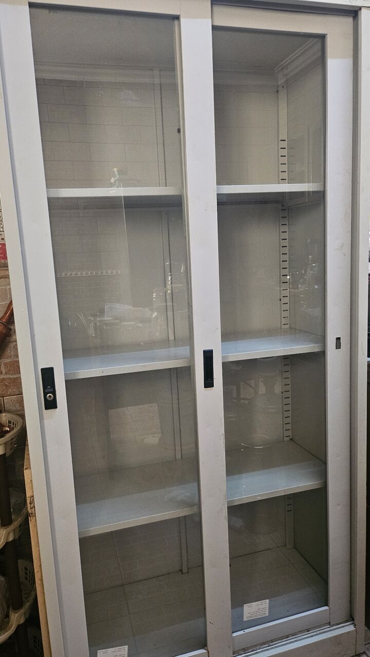 Riyadh, Household Items, SAR 250,  Kitchen Storage Or Books Self