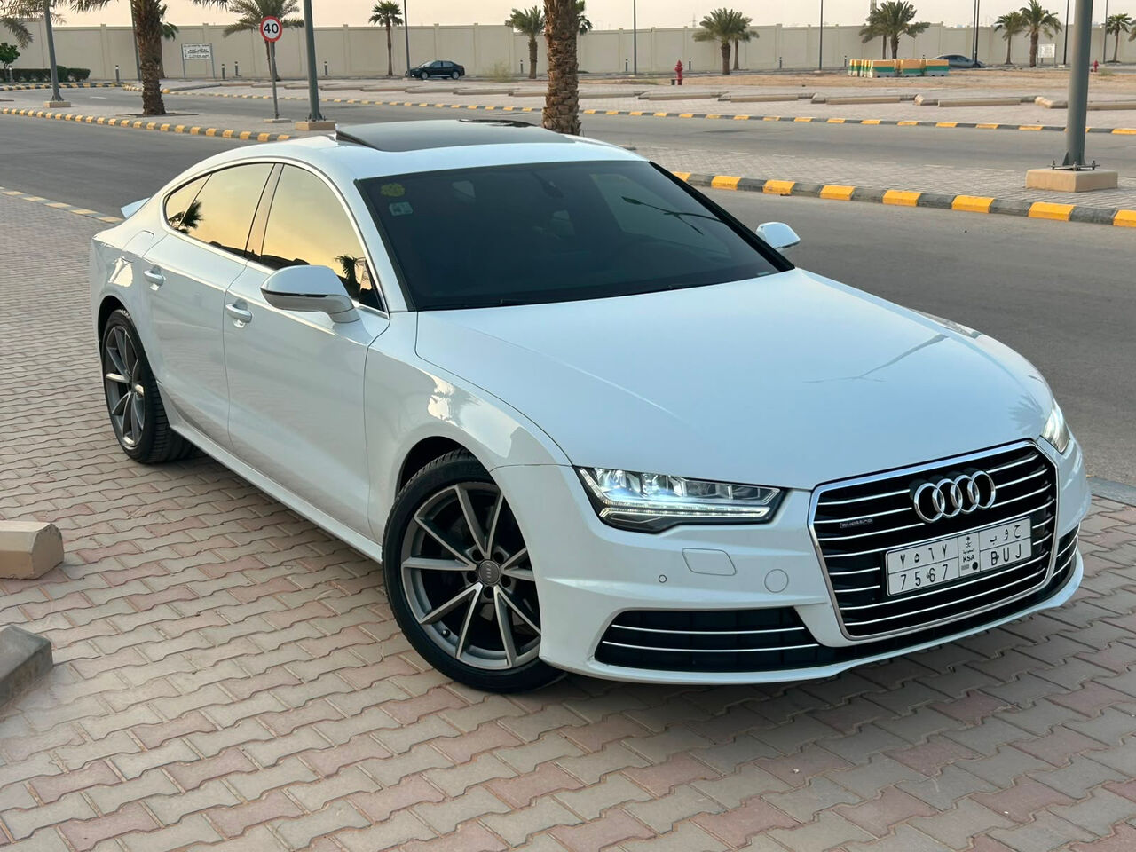 Riyadh, Vehicles, Cars & Trucks , SAR 65000,  Audi A7,  2016,  Manual,  117000 KM,    For Sale