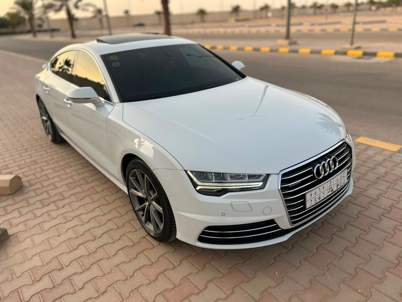 Riyadh, Vehicles, Cars & Trucks , SAR 65000,  Audi A7,  2016,  Manual,  117000 KM,    For Sale