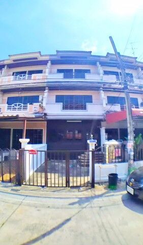 Bangkok, Villas, THB 9498,  20 Sq. Feet,  Near Sammakorn Market, Ramkhamhaeng, 850 M., Private. Near Ramkhamhaeng Hospital 2, 1.9