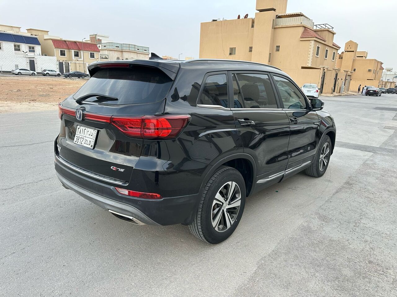 Riyadh, Vehicles, Cars & Trucks , SAR 33000,  Changan CS75,  2020,  Automatic,  208000 KM,   Changan CS 75 Mid Options (2nd Owner) (New Shape) (very Good Price (family Exit)