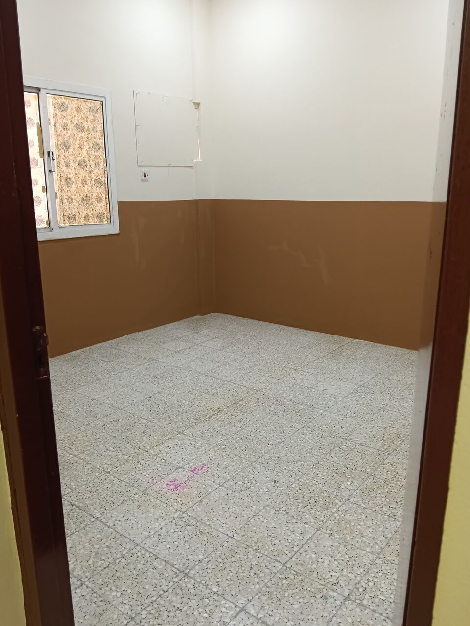 Gudaibiya, Apartments, Flats, Houses & Villas, BHD 160/month,  2 BR,  2 Bedroom Unfurnished Flat For Rent Without Ewa