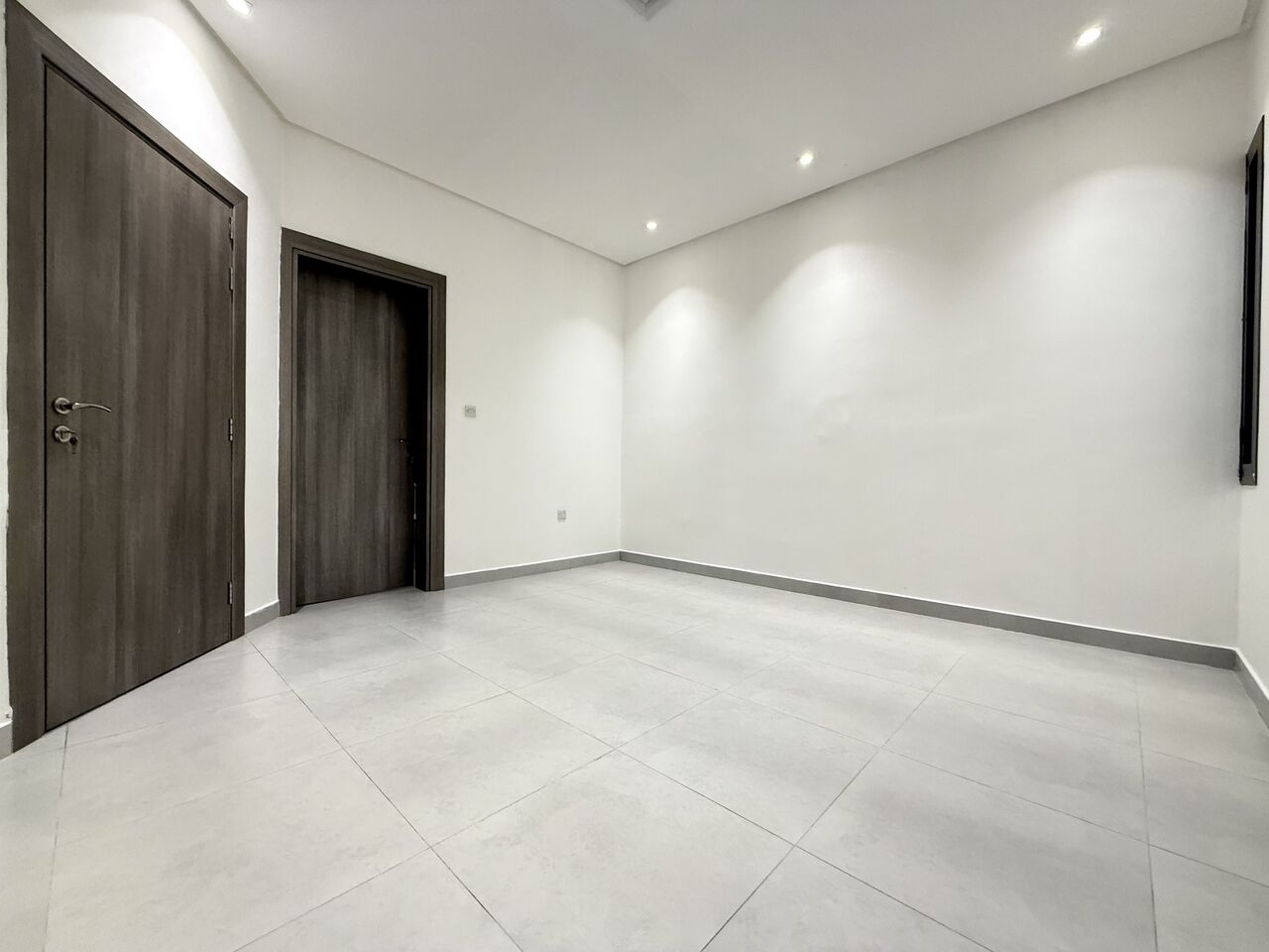 Kuwait City, Apartments, Flats, Houses & Villas, KWD 625/month,  3 BR,  Siddeeq &ndash; Nice Three Master Bedroom Apartment