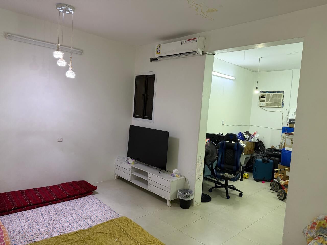 Al Malaz, Apartments, Flats, Houses & Villas, SAR 35000/year,  3 BR,  Family Apartment First Floor With 2 Beadrooms 2 Hall 1 Kitchen 2 Bath