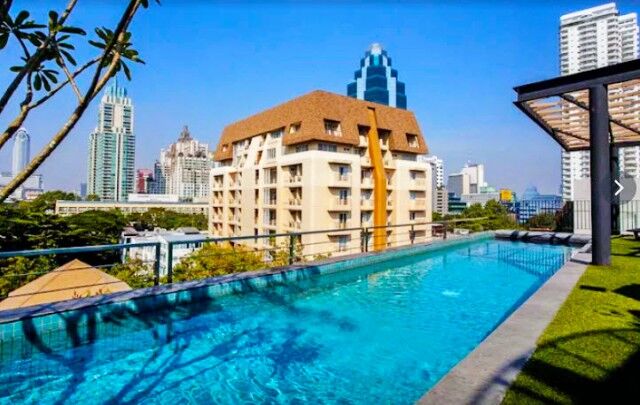 Bangkok, Villas, THB 20999,  41 Sq. Meter,  Nai Lert Park, 35% Discount, Condo, Corner Room, 2nd Floor, BTS Ploenchit, 320m. 41 Sq M.