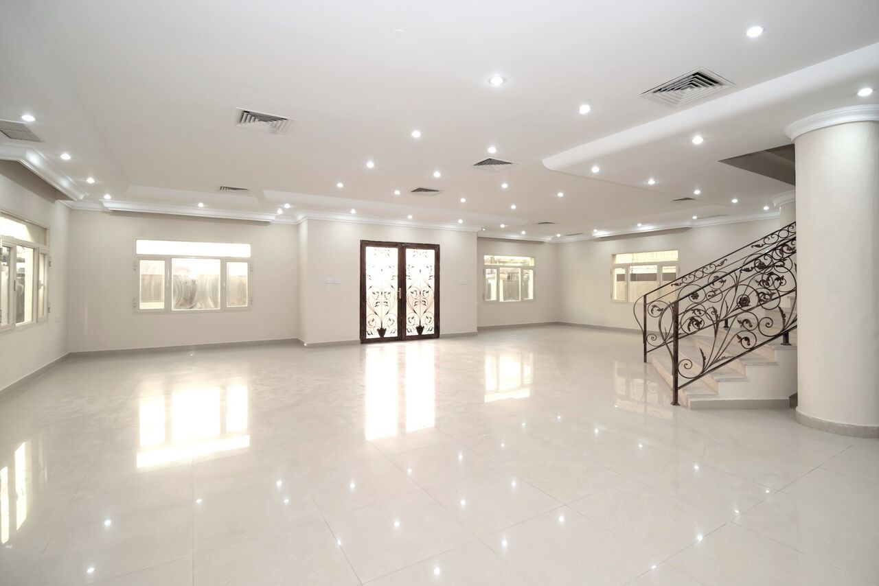 Kuwait City, Apartments, Flats, Houses & Villas, KWD 1800/month,  5 BR,  Zahra - Big 5 Bedrooms Villa