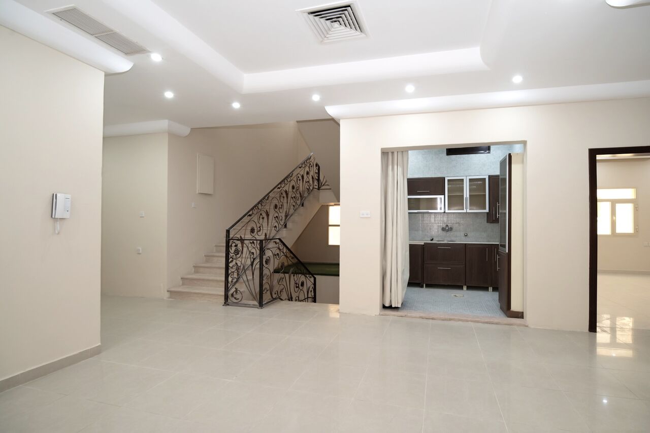 Kuwait City, Apartments, Flats, Houses & Villas, KWD 1800/month,  5 BR,  Zahra - Big 5 Bedrooms Villa