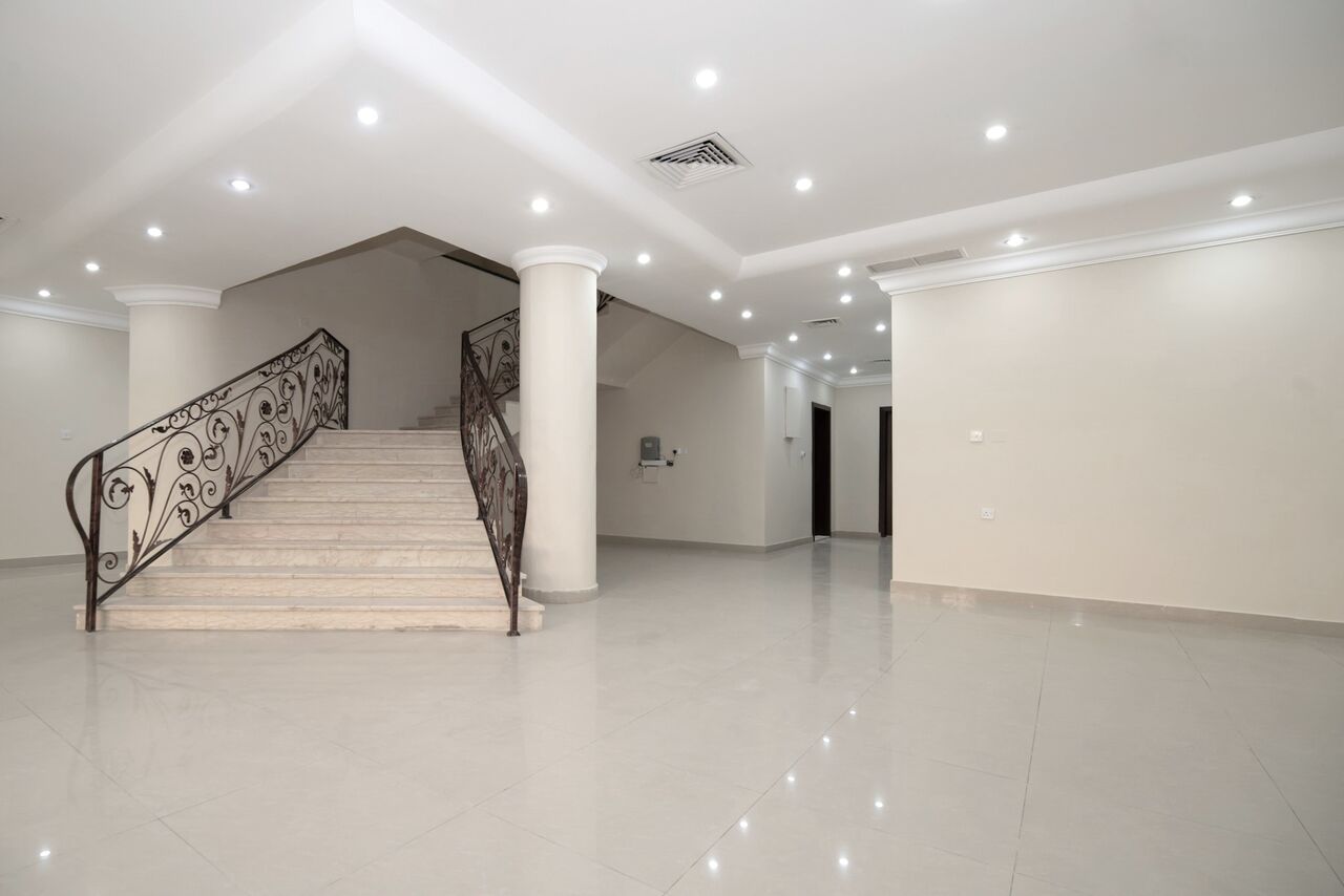 Kuwait City, Apartments, Flats, Houses & Villas, KWD 1800/month,  5 BR,  Zahra - Big 5 Bedrooms Villa