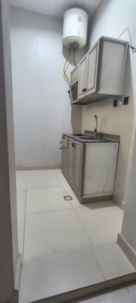 Al Malaz, Apartments, Flats, Houses & Villas, SAR 44000/year,  3 BR,  3 Bedroom Bachelor Apartment Available In Al Malaz Near IISR