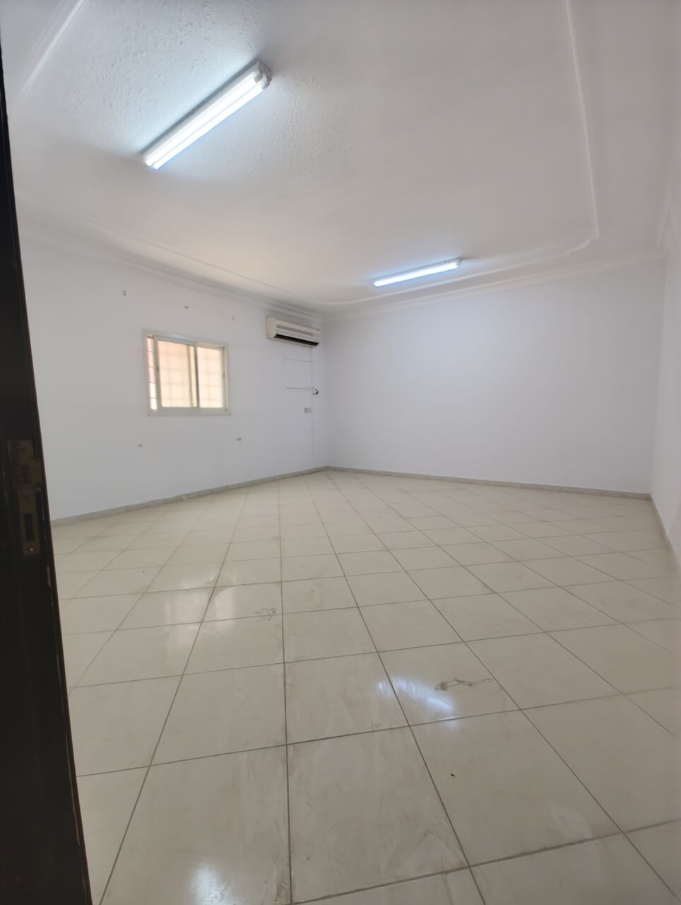 Al Malaz, Apartments, Flats, Houses & Villas, SAR 50000/year,  3 BR,  3BHK Family Apartment Available In Al Malaz Near Al Alia School
