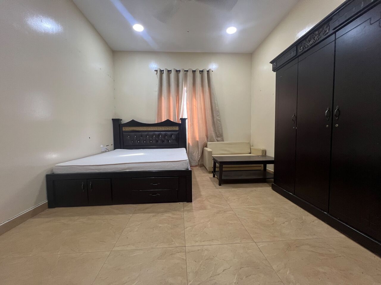 Tubli, Apartments, Flats, Houses & Villas, BHD 150/year,  1 BR,  EXCELLENT FULLYFURNISHED STUDIO APARTMENT FOR RENT IN TUBLI NEAR WE ONE MART :- 66942050