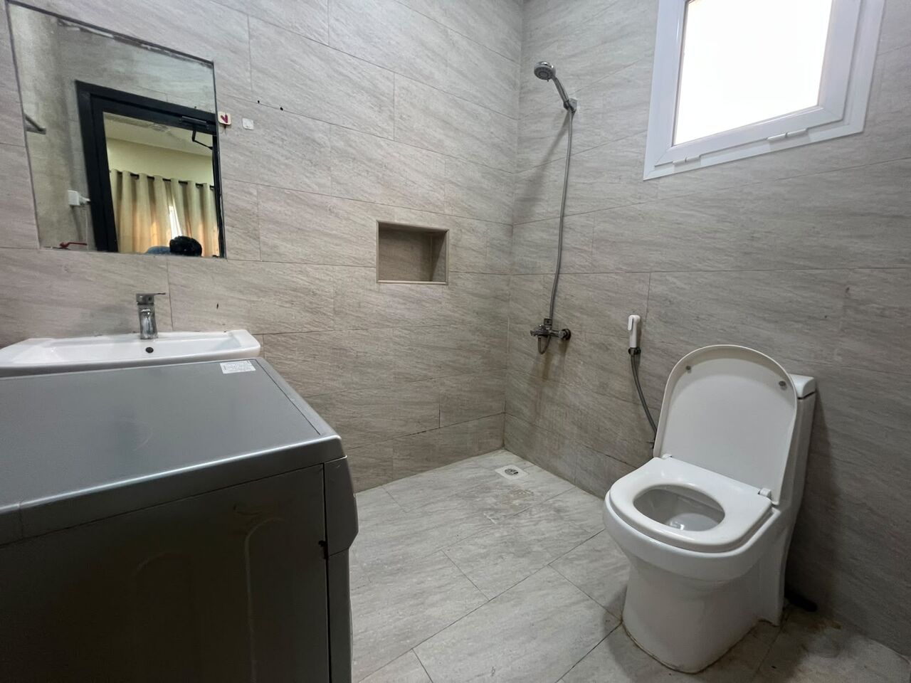 Tubli, Apartments, Flats, Houses & Villas, BHD 150/year,  1 BR,  EXCELLENT FULLYFURNISHED STUDIO APARTMENT FOR RENT IN TUBLI NEAR WE ONE MART :- 66942050
