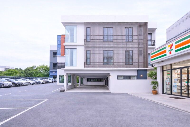 Bangkok, Villas, THB 84998,  101 Sq. Feet,  MRT Huai Khwang 981 M. Seven Eleven 10 M. 3-story Commercial Building For Rent, 5