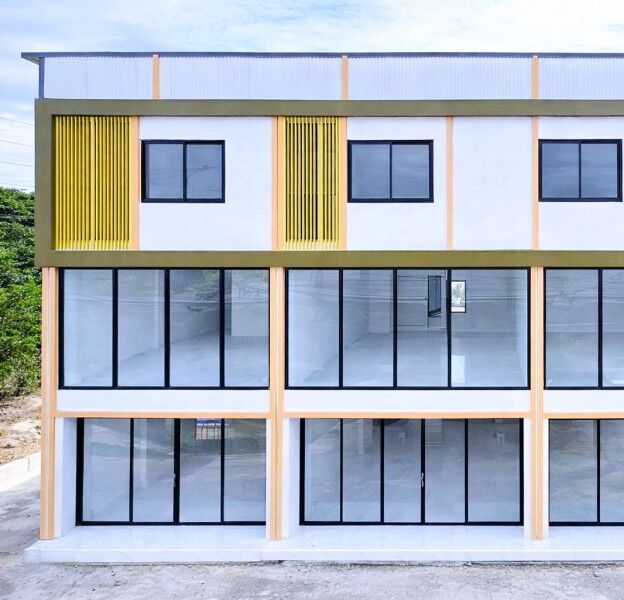 Bangkok, Villas, THB 16999,  28 Sq. Feet,  Pinthong Industrial Estate 3, 3.4 Km., Robinson Bowin, Super Wide, 3-story Building For