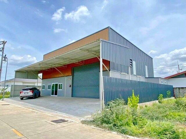 Bangkok, Villas, THB 54999,  100 Sq. Feet,  Warehouse For Rent, 1 Bedroom, 2 Bathrooms, Land Area 100 Sq M, Near CJ More Khlong Song,