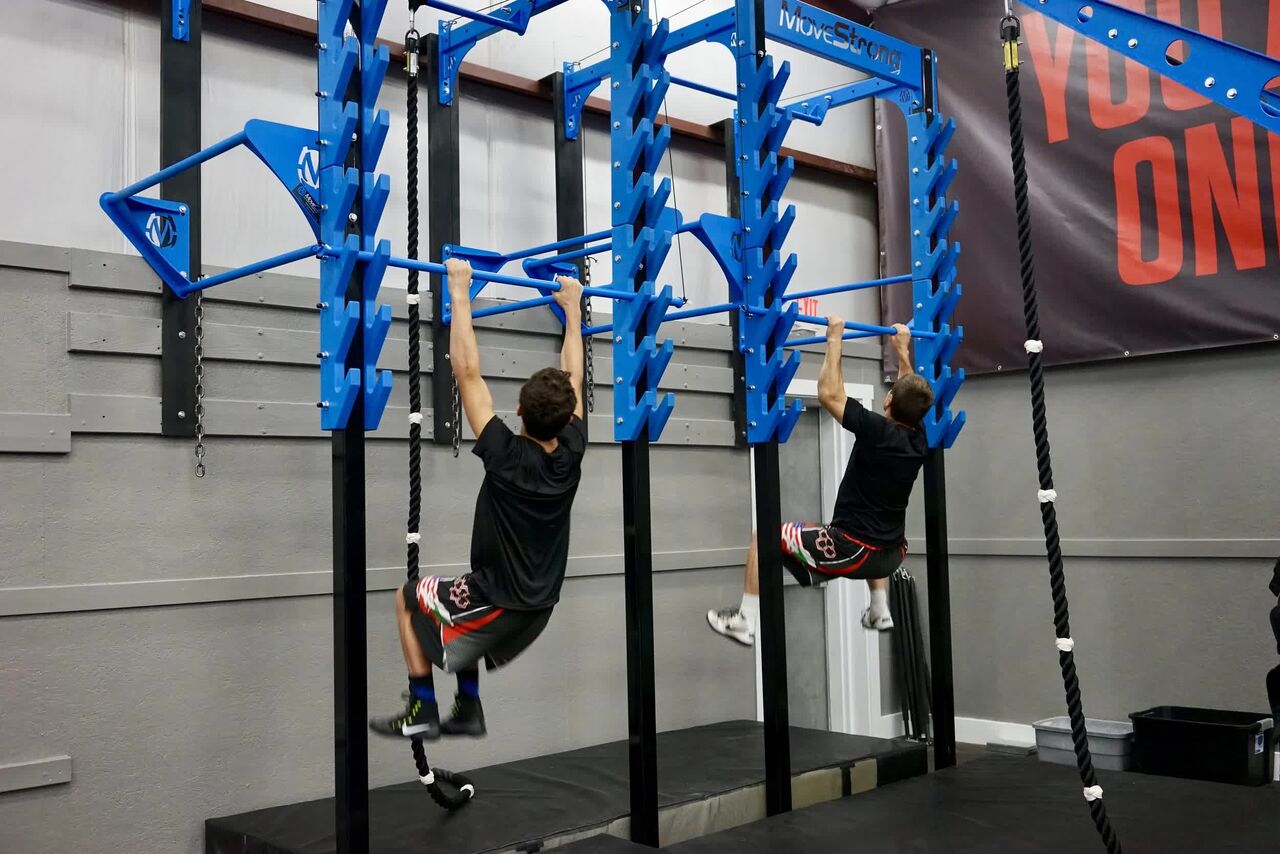 New York, Sporting Goods, Movestrong Fit