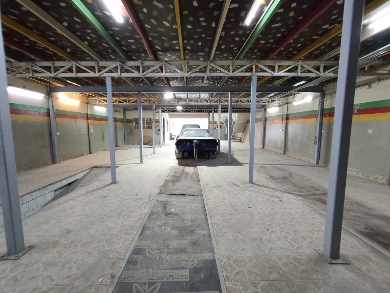 Tubli, Warehouses, BHD 450,  400 Sq. Meter,  Tubli:- Store/Warehouse On Rent Without Address,40sq Mtrs..