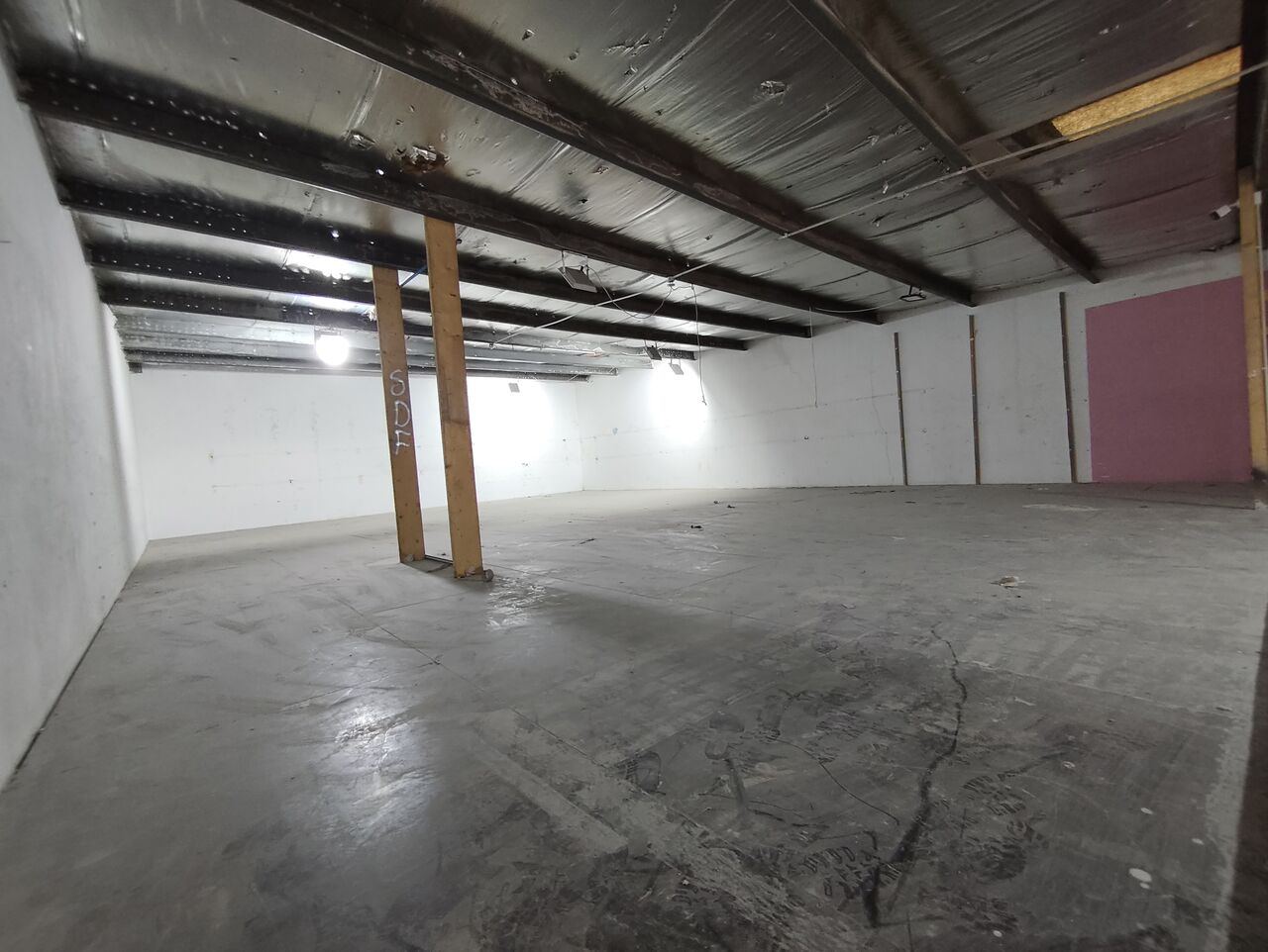 Tubli, Warehouses, BHD 450,  400 Sq. Meter,  Tubli:- Store/Warehouse On Rent Without Address,40sq Mtrs..