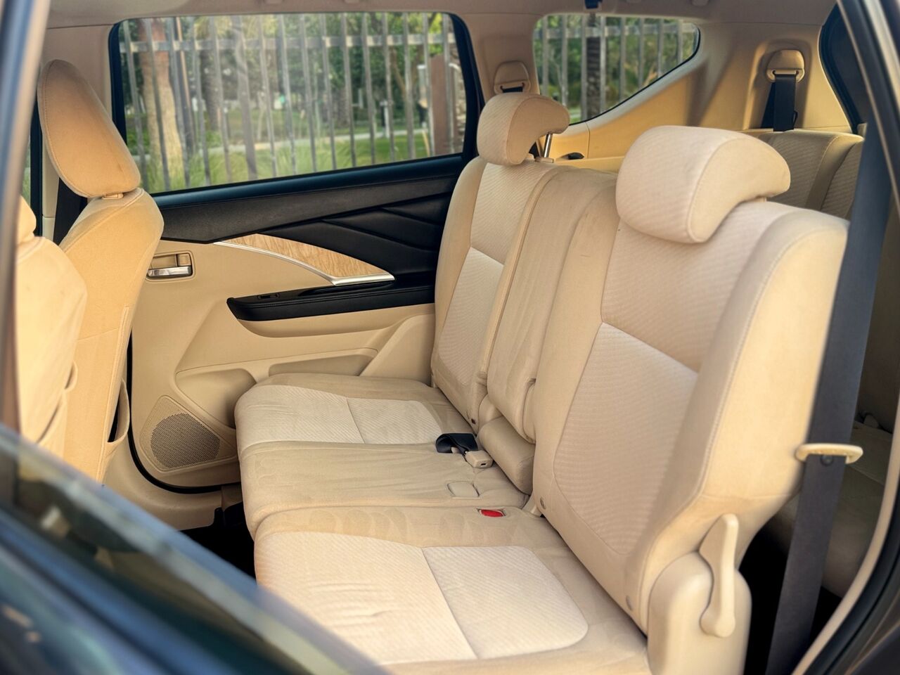 Manama, Vehicles, Cars & Trucks , BHD 100,  MITSUBISHI X-PANDER,  2022,  Automatic,  68000 KM,    MODEL 7 SEATER CAR FOR SALE