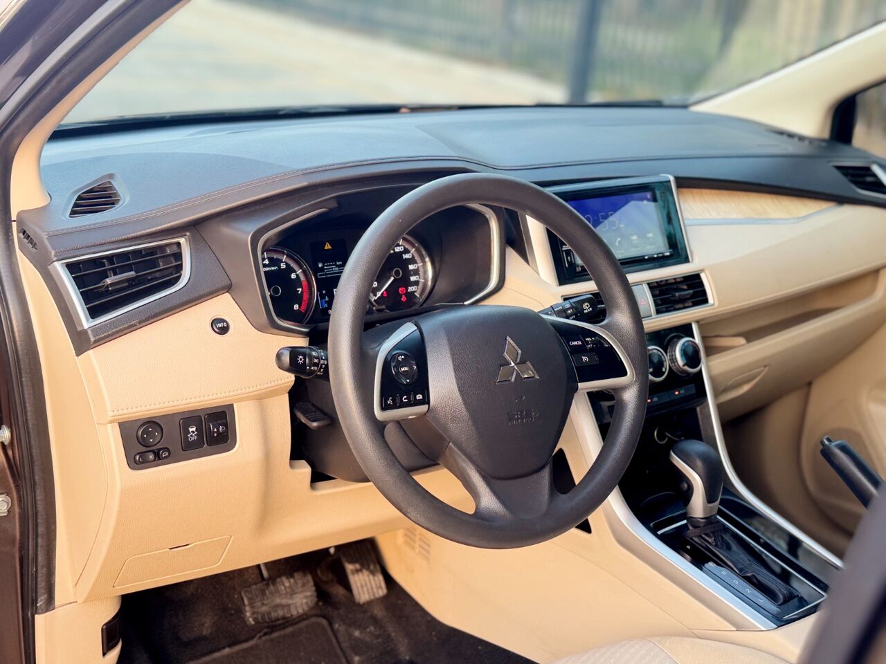 Manama, Vehicles, Cars & Trucks , BHD 100,  MITSUBISHI X-PANDER,  2022,  Automatic,  68000 KM,    MODEL 7 SEATER CAR FOR SALE