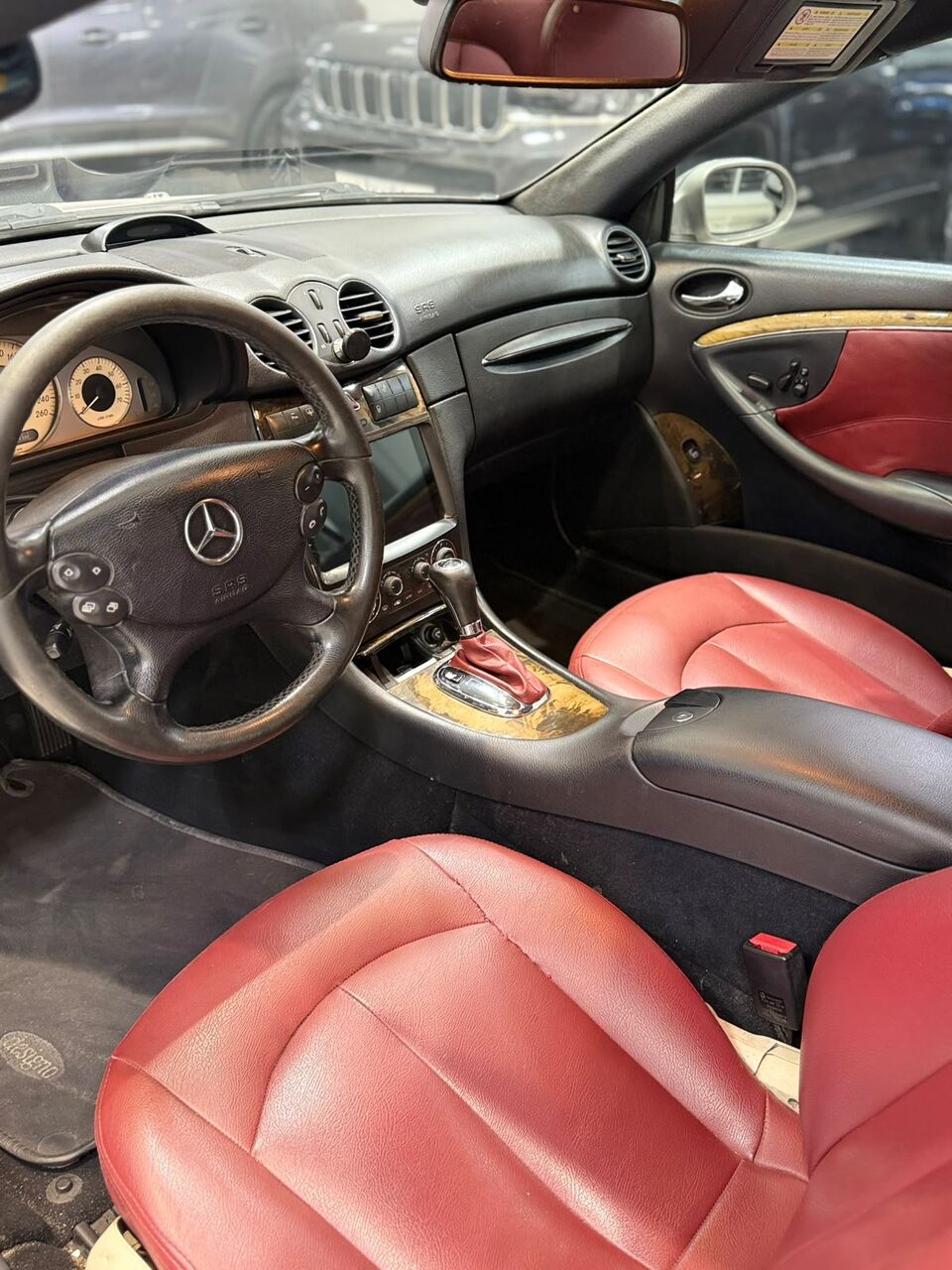 Manama, Vehicles, Cars & Trucks , BHD 1750,  Mercedes Benz CLK-280,  2008,  Automatic,  178300 KM,   /  (Silver)