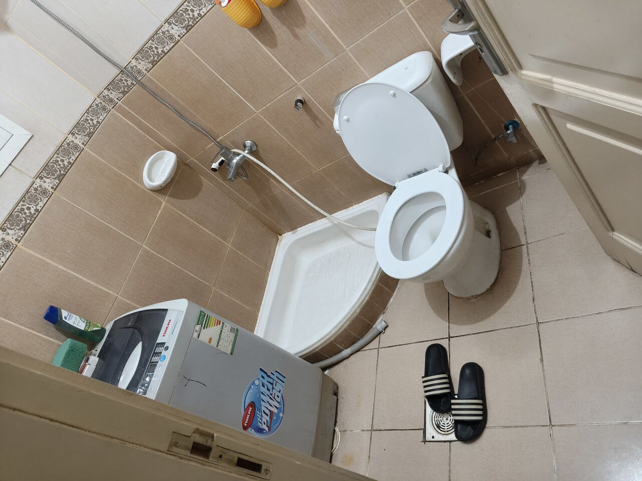 Al Nuzha, Rooms for Rent, SAR 1000/month,  Room Rent For Executive Muslim Bachelor