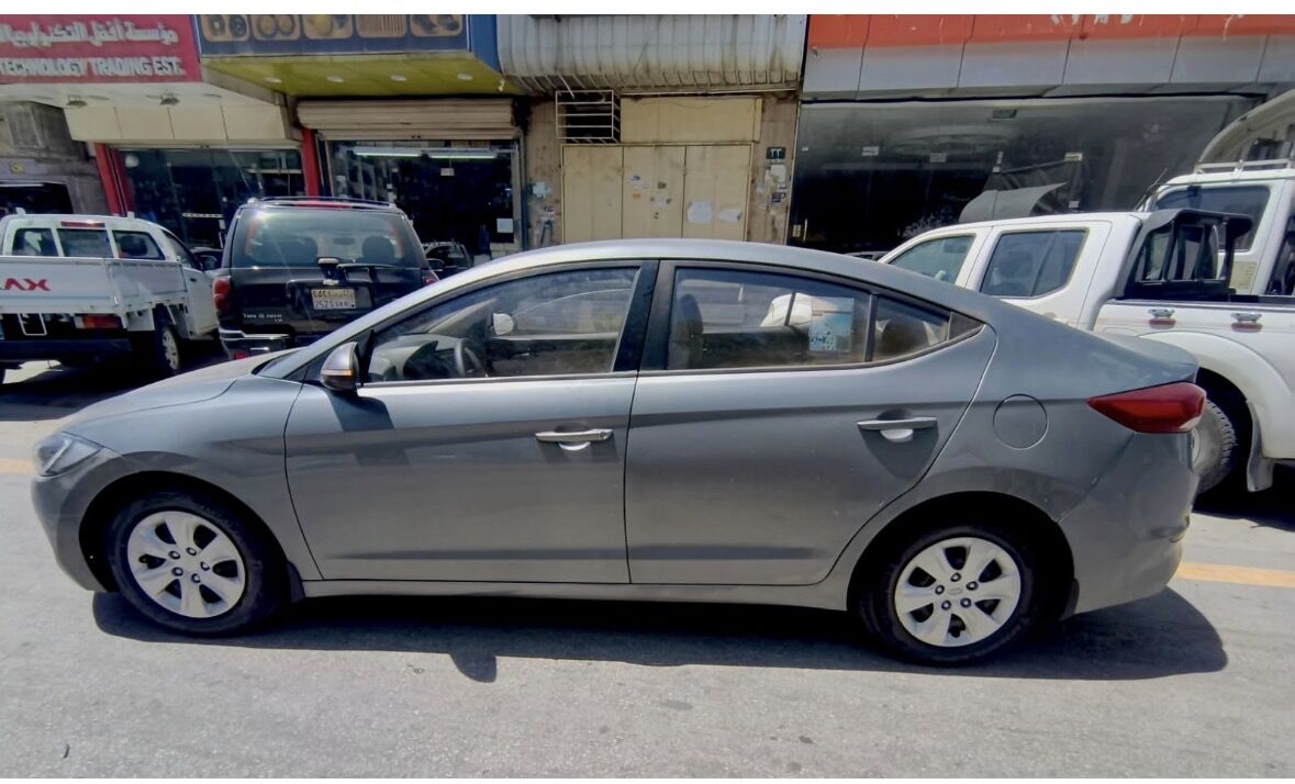 Riyadh, Vehicles, Cars & Trucks , SAR 29000,  Hyundai Elantra,  2016,  Automatic,  29200 KM,