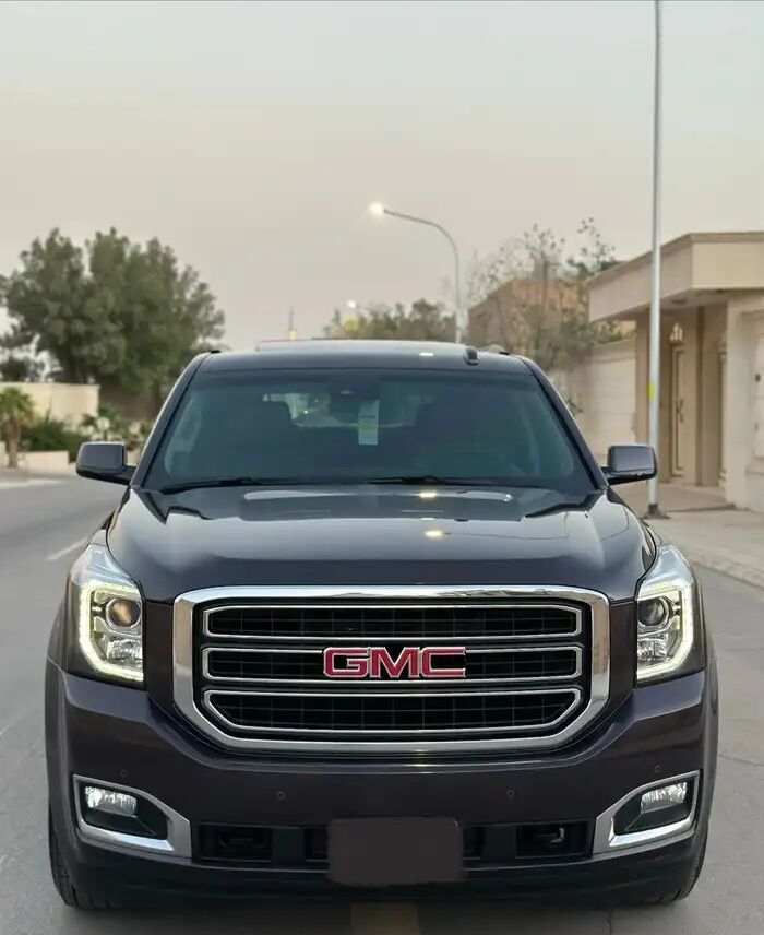 Riyadh, Vehicles, Cars & Trucks , SAR 140000,  GMC YUKON SLT,  2017,  Automatic,  71000 KM,  FULL OPTION