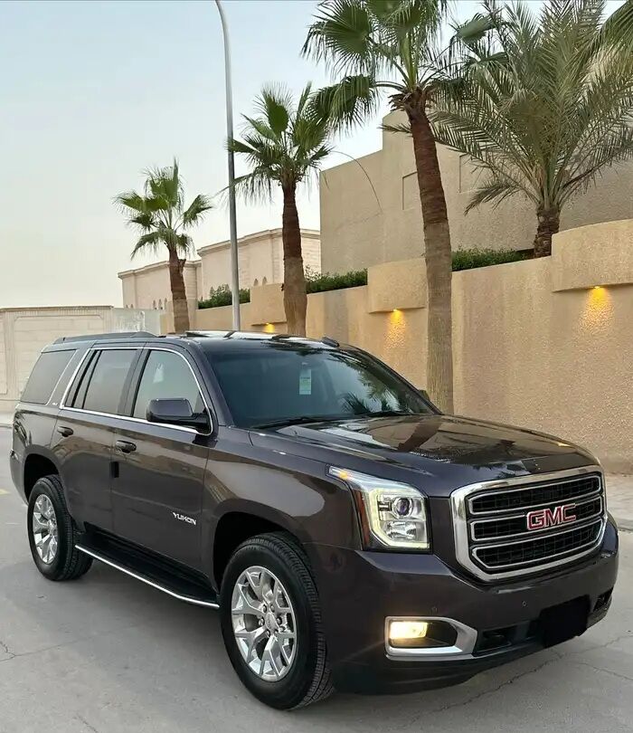Riyadh, Vehicles, Cars & Trucks , SAR 140000,  GMC YUKON SLT,  2017,  Automatic,  71000 KM,  FULL OPTION