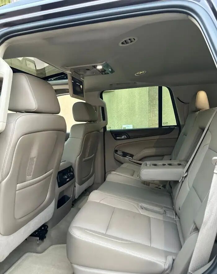 Riyadh, Vehicles, Cars & Trucks , SAR 140000,  GMC YUKON SLT,  2017,  Automatic,  71000 KM,  FULL OPTION