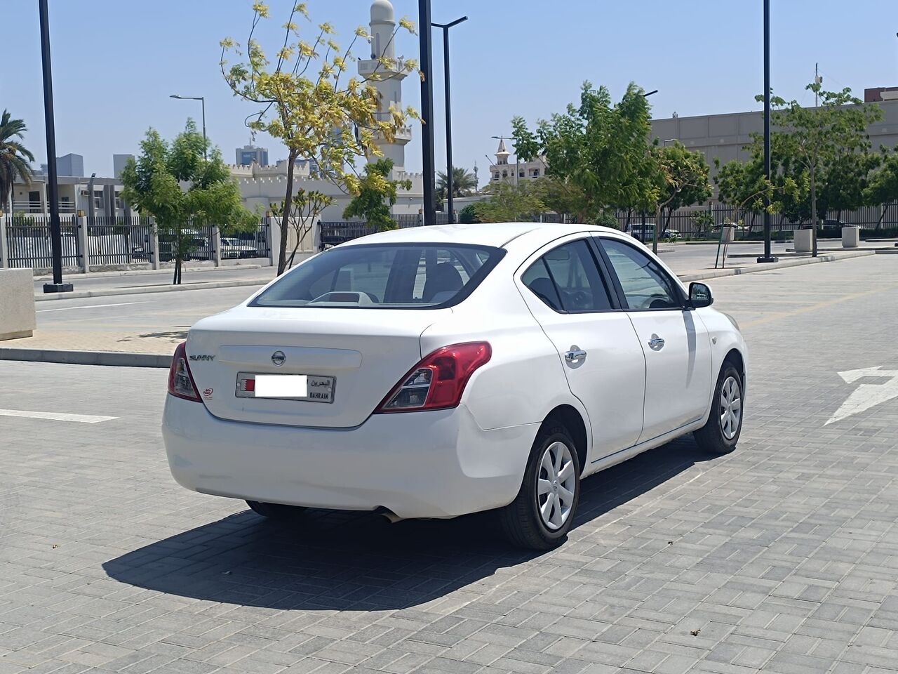 Manama, Vehicles, Cars & Trucks , BHD 1650,  Nissan Sunny,  2014,  Automatic,  158000 KM,  Sunny